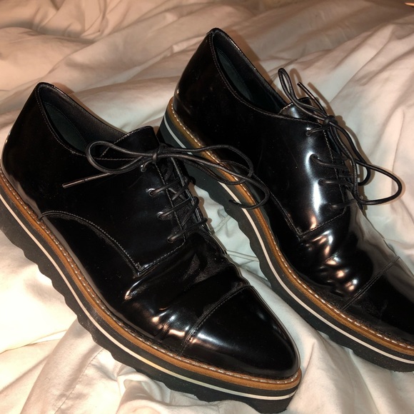 Vince Shoes - VINCE PLATFORM LACE UP LOAFER